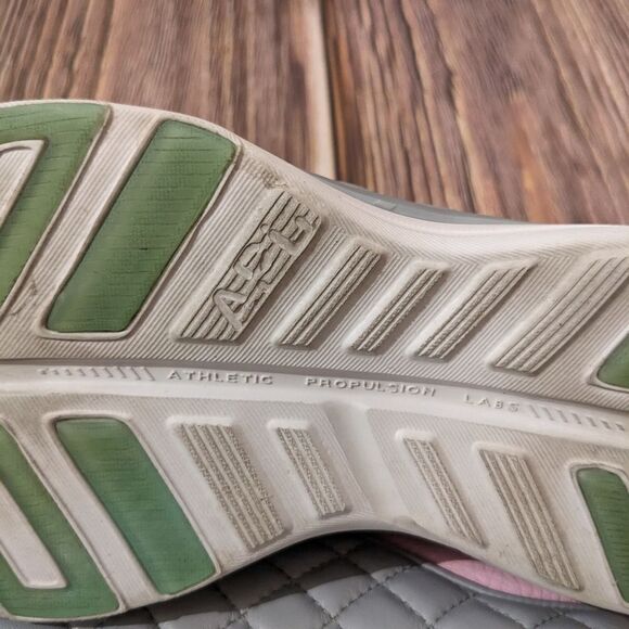 APL High Top Quilted Sneakers - Picture 3 of 12